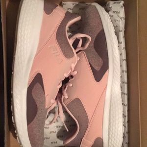 Fila tennis shoes NEW in box